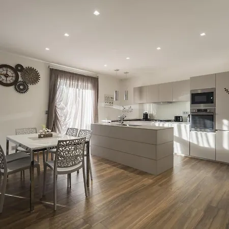 Apartment Matilde By Interhome *